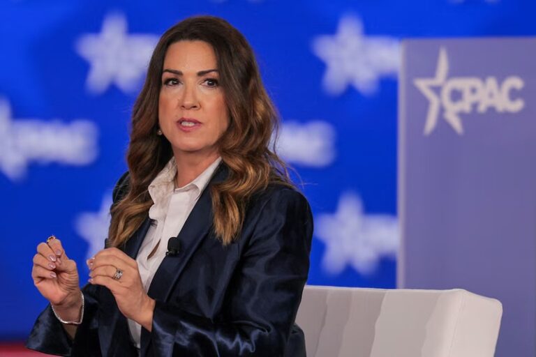 Sara Carter advierte que EEUU irá contra quienes colaboren con cárteles